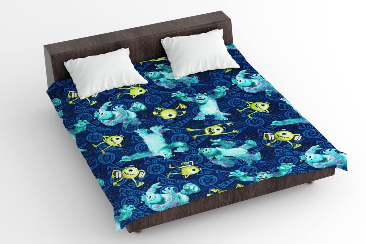 Disneyet Blanket - دفاية سرير + مشاية هدية ( 65 X 185 )
