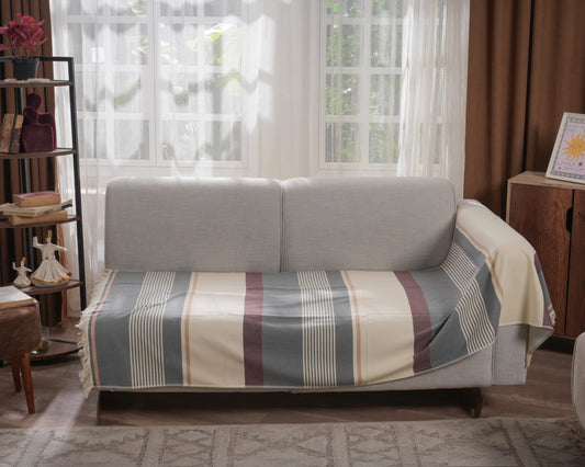 Luxe Linens - درجات الرمادي في كريمي مع خط بني