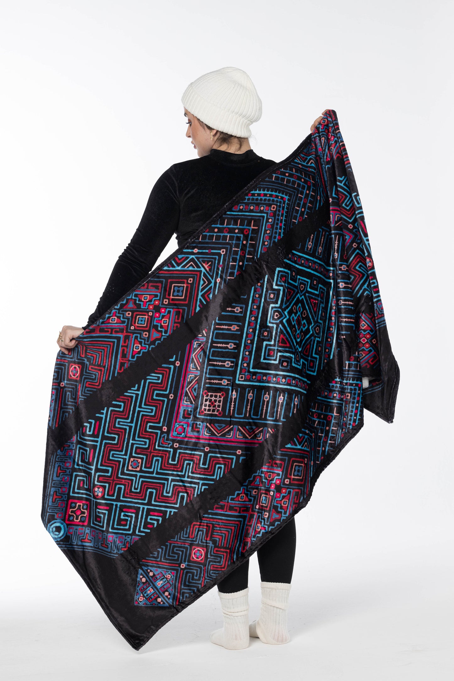 Vera Shawl
