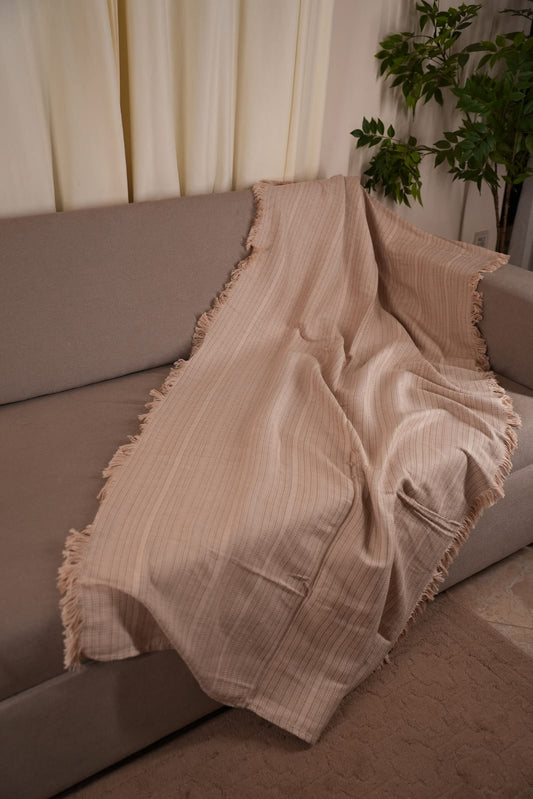 Soft beige - درجات متداخلة من البيج الغامق