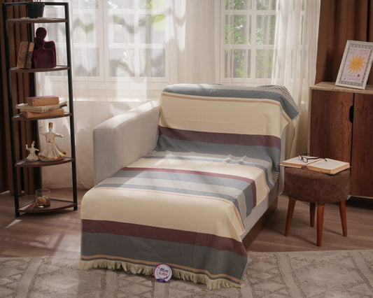 Luxe Linens - درجات الرمادي في كريمي مع خط بني