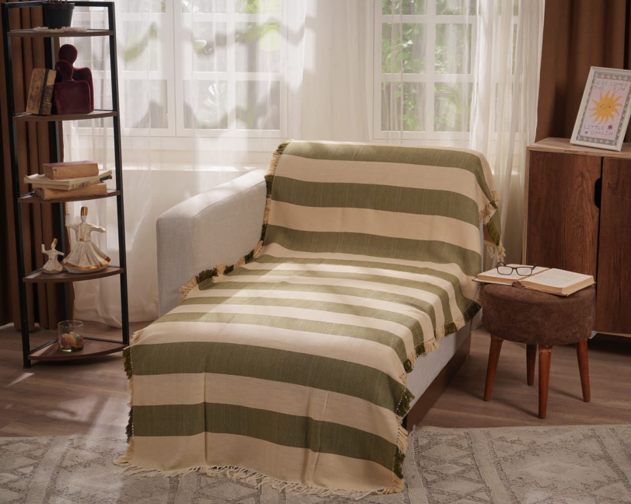 Noble Threads- زيتي في بيج