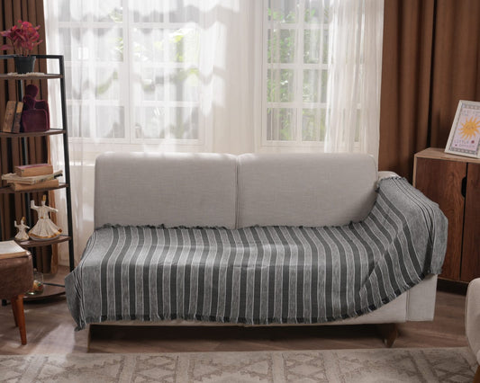 Style Throw - درجات رمادي غامق