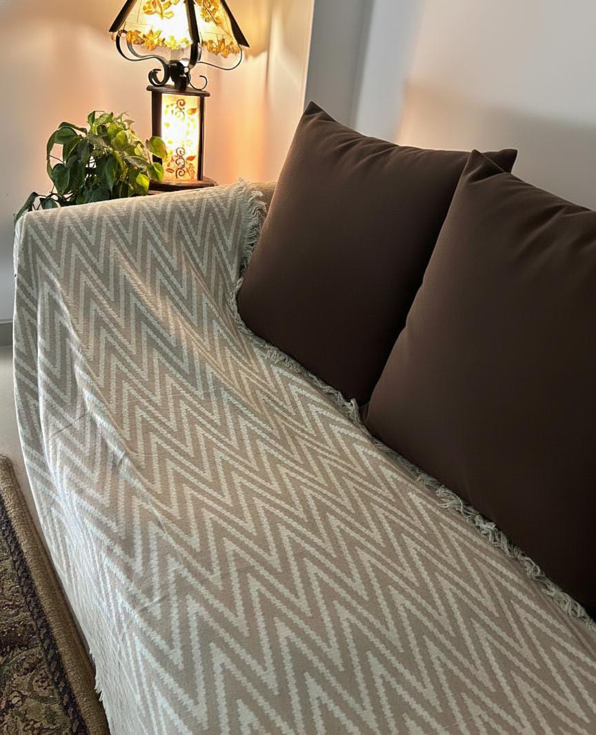 Sevo cover | بيج في ابيض