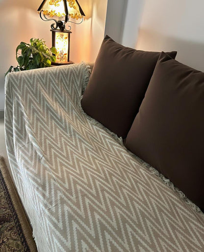 Sevo cover | بيج في ابيض