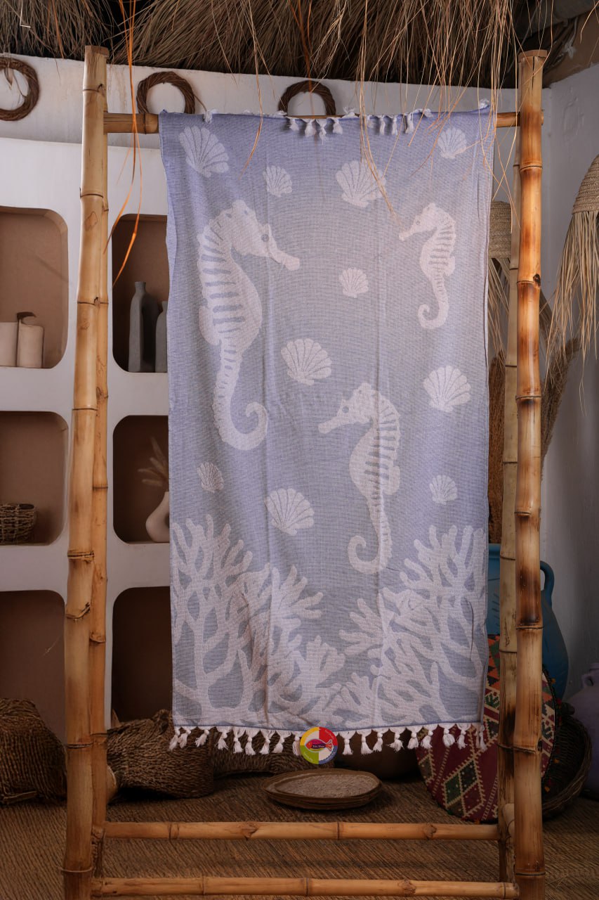Seahorse - Multible Throw Cover