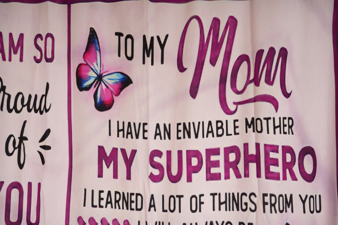 ستارة قطيفة هامر -Message to My Mother