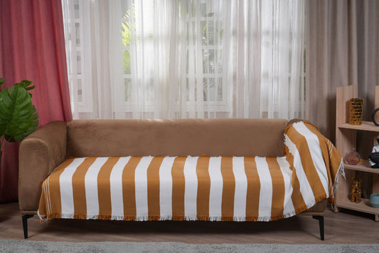 Theory - عسلي  في اوف وايت